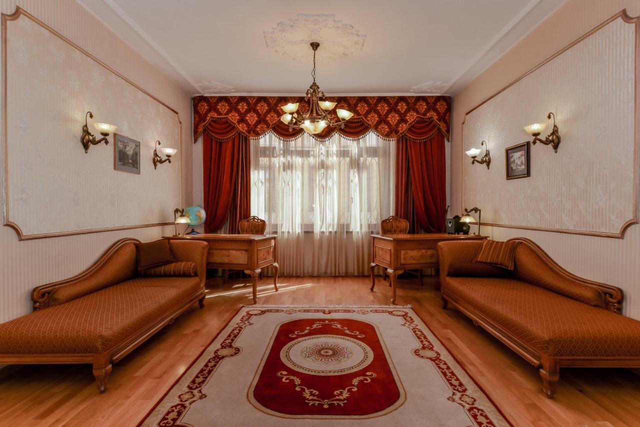 Aristocratic Next To Cathedral By Flat Mаnager Apartment