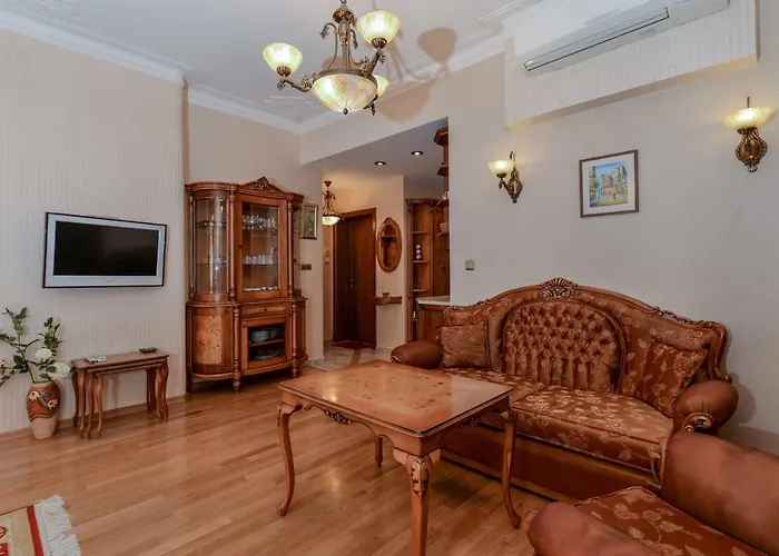 Aristocratic Sofia Studio Apartment Next To Cathedral By Flat Mаnager