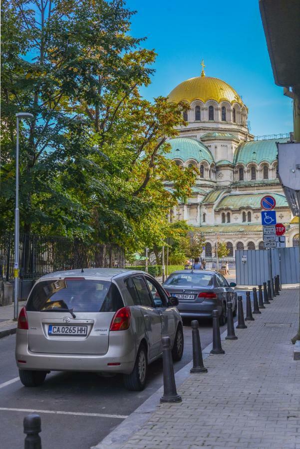 Aristocratic Next To Cathedral By Flat Mаnager Apartment Sofia